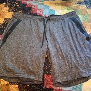 American eagle men shorts